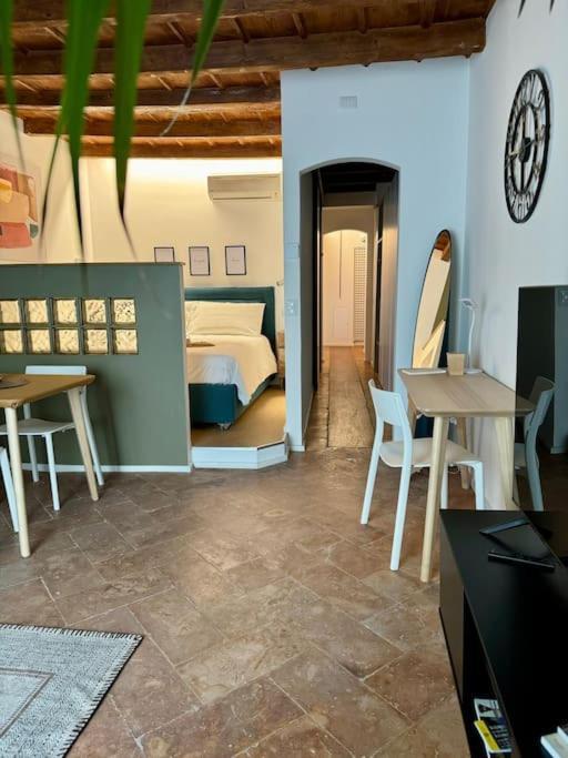 Splendido Bilocale In Via Madonnina, Zona Brera Apartment Милано Екстериор снимка